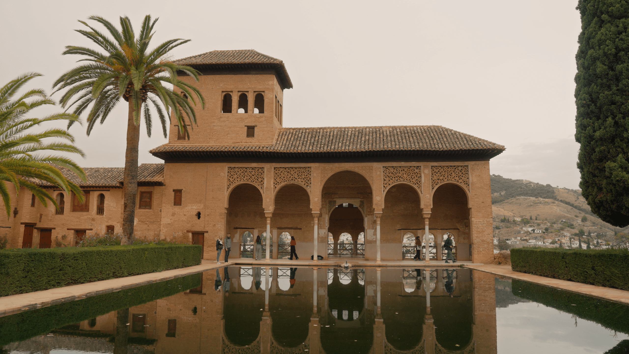 Alhambra al completo con Palacios Nazaríes